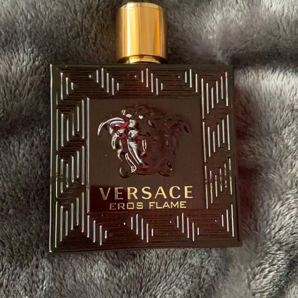 VERSACE MENS COLOGNE BRAND NEW